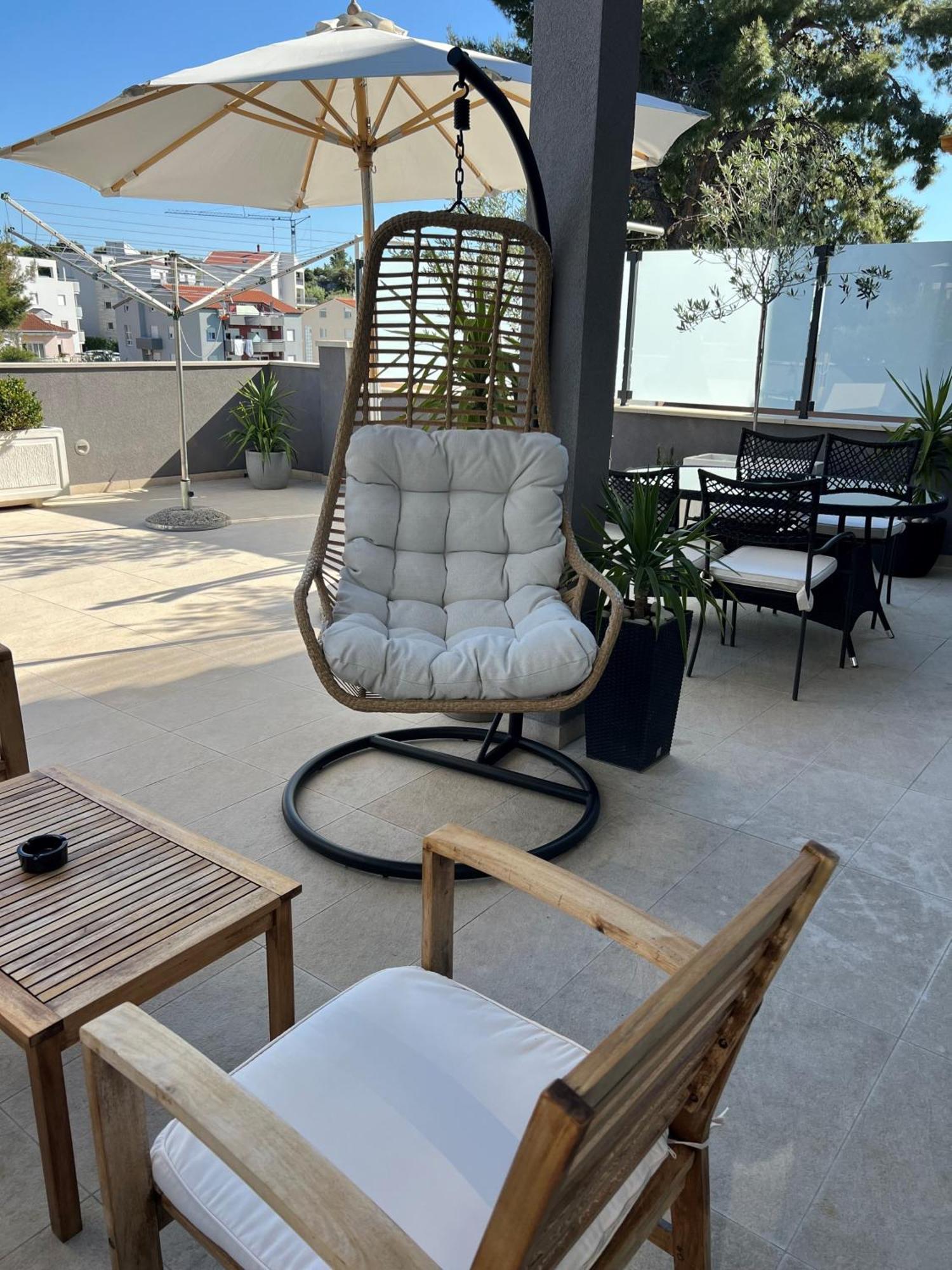 Apartment Sirius Podstrana Bagian luar foto