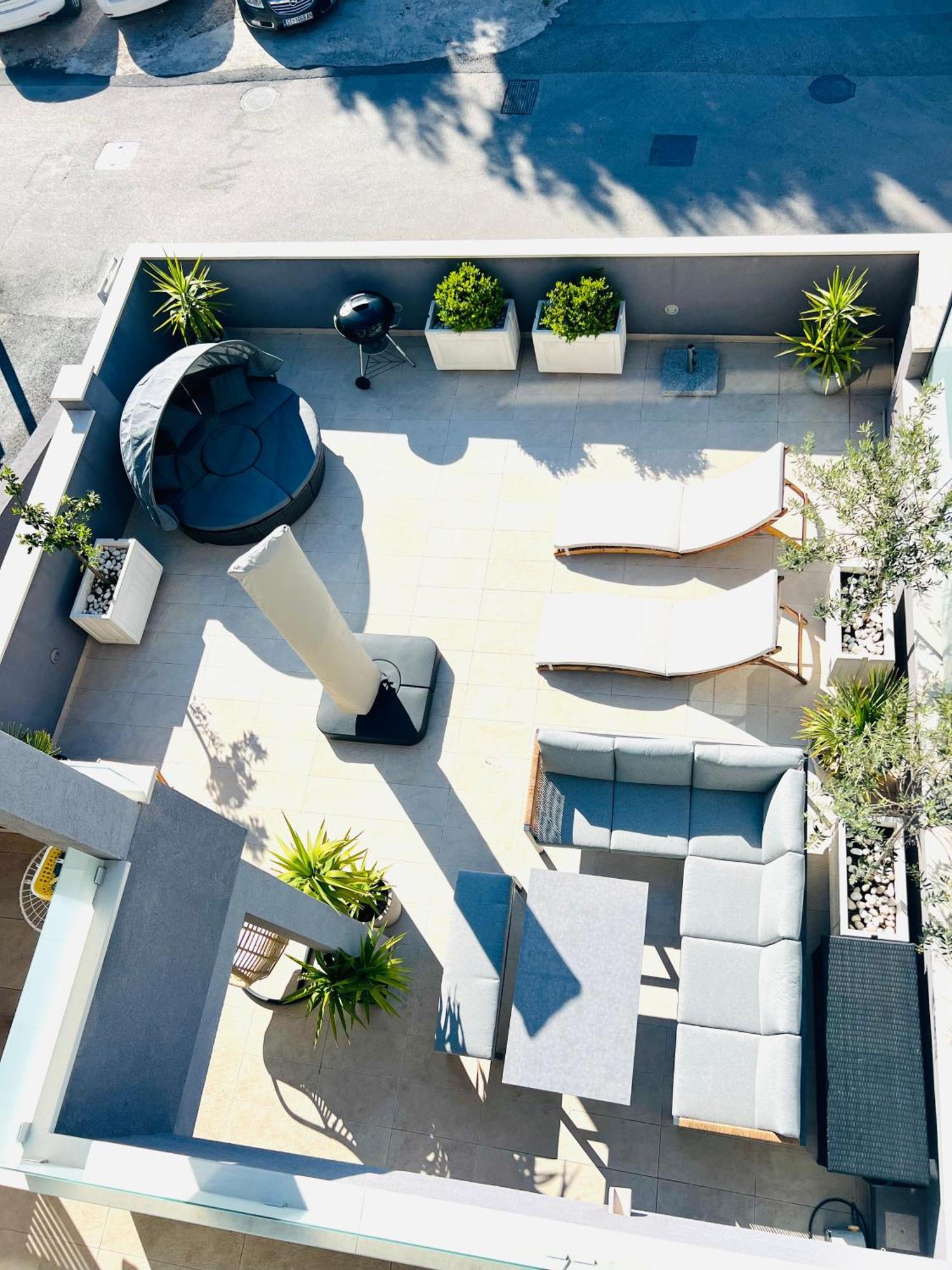 Apartment Sirius Podstrana Bagian luar foto